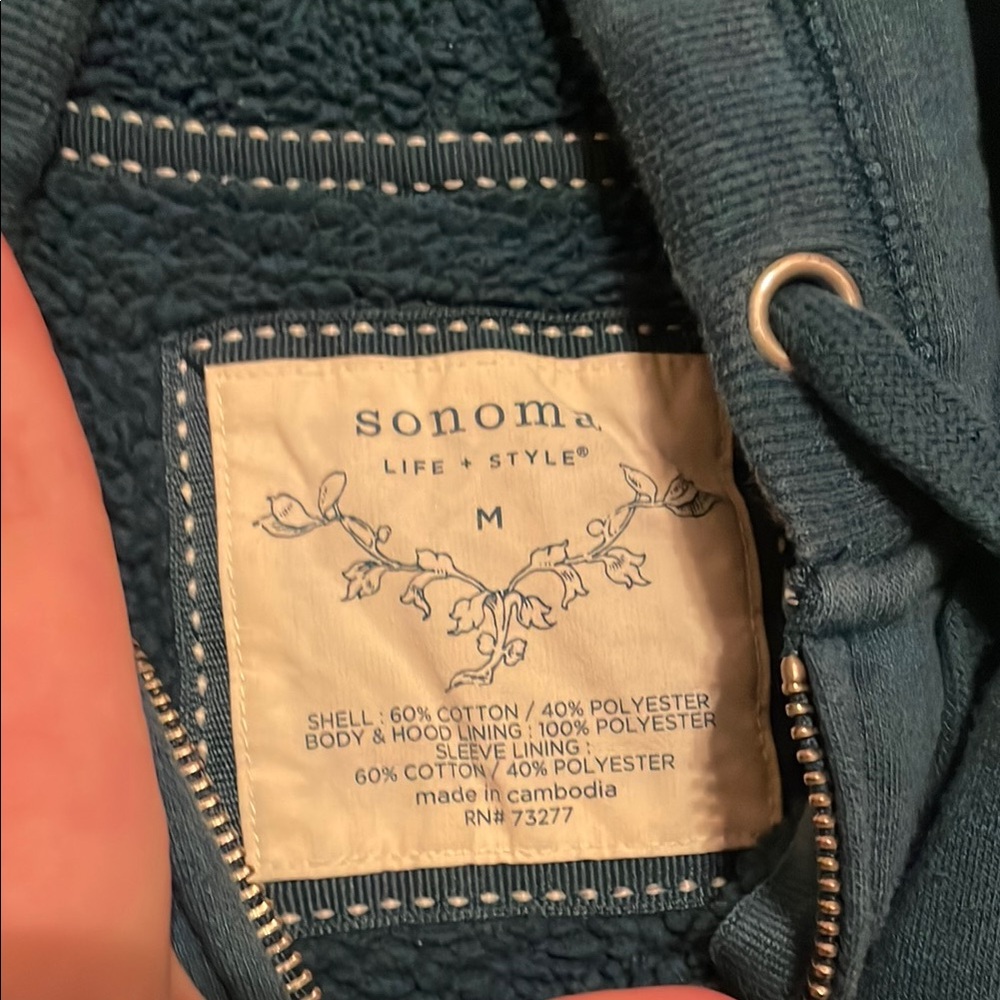 Green Hooded Zip-Up Sweatshirt - Picture 2 of 2
